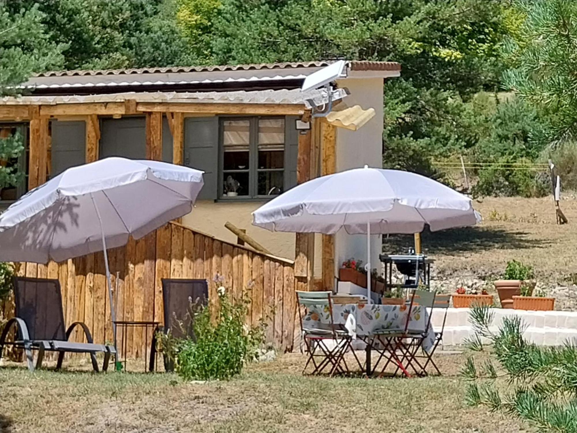 Petit Studio Dans La Prairie Saint-Auban  Εξωτερικό φωτογραφία